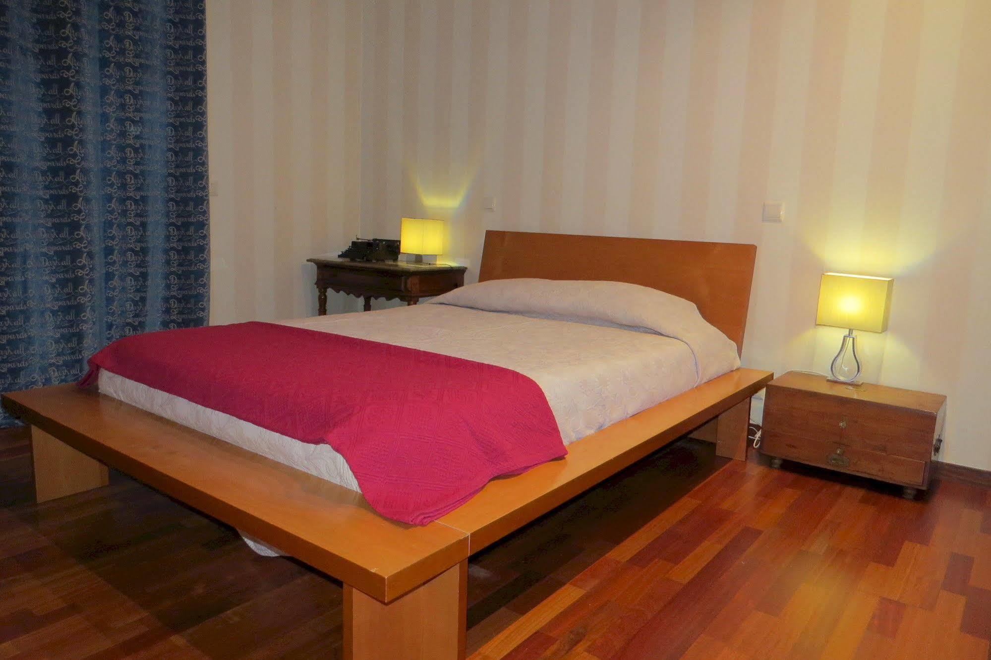 Sweet Home Braga Hostel & Guest House Екстериор снимка
